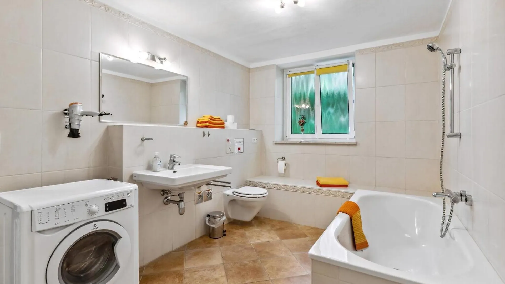 Apartment Ferienwohnung In Karlshorst Mit Terrasse Berlin